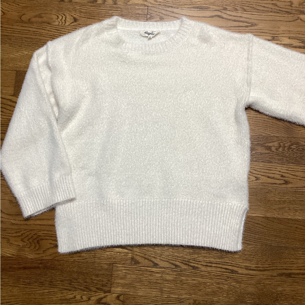 Haptics by Holly Harper Eyelash Women's Sweater
